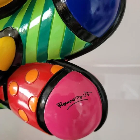 SOLD - XL 10"H Piggy Bank ROMERO BRITTO 'Hope Bear' Retired and Rare - Picture 9 of 16